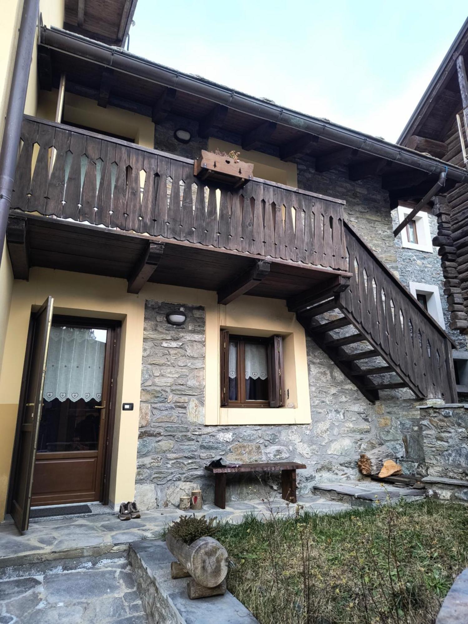 Petit Royal - Per 6 Persone - Con Soppalco - Maisons De Charme Champoluc